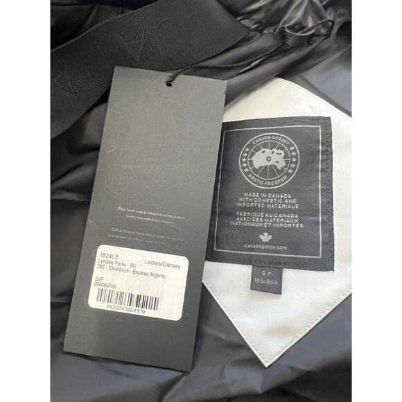 Canada Goose Lyndale Parka in Silverbirch - Picture 11 of 16